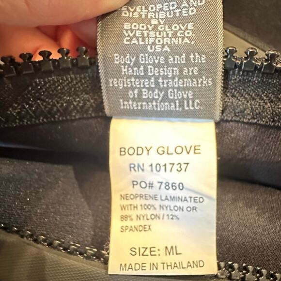 Body Glove Mens M/L Black Long Sleeve and Legs Neoprene Wetsuit - Picture 6 of 9